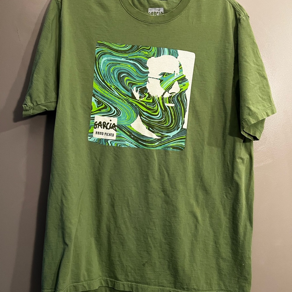 Green Short Sleeve Tee with Vibrant Graphic Design
